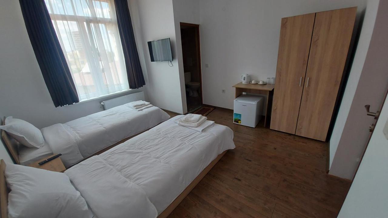 The Cohen'S Guest House キュステンディル エクステリア 写真